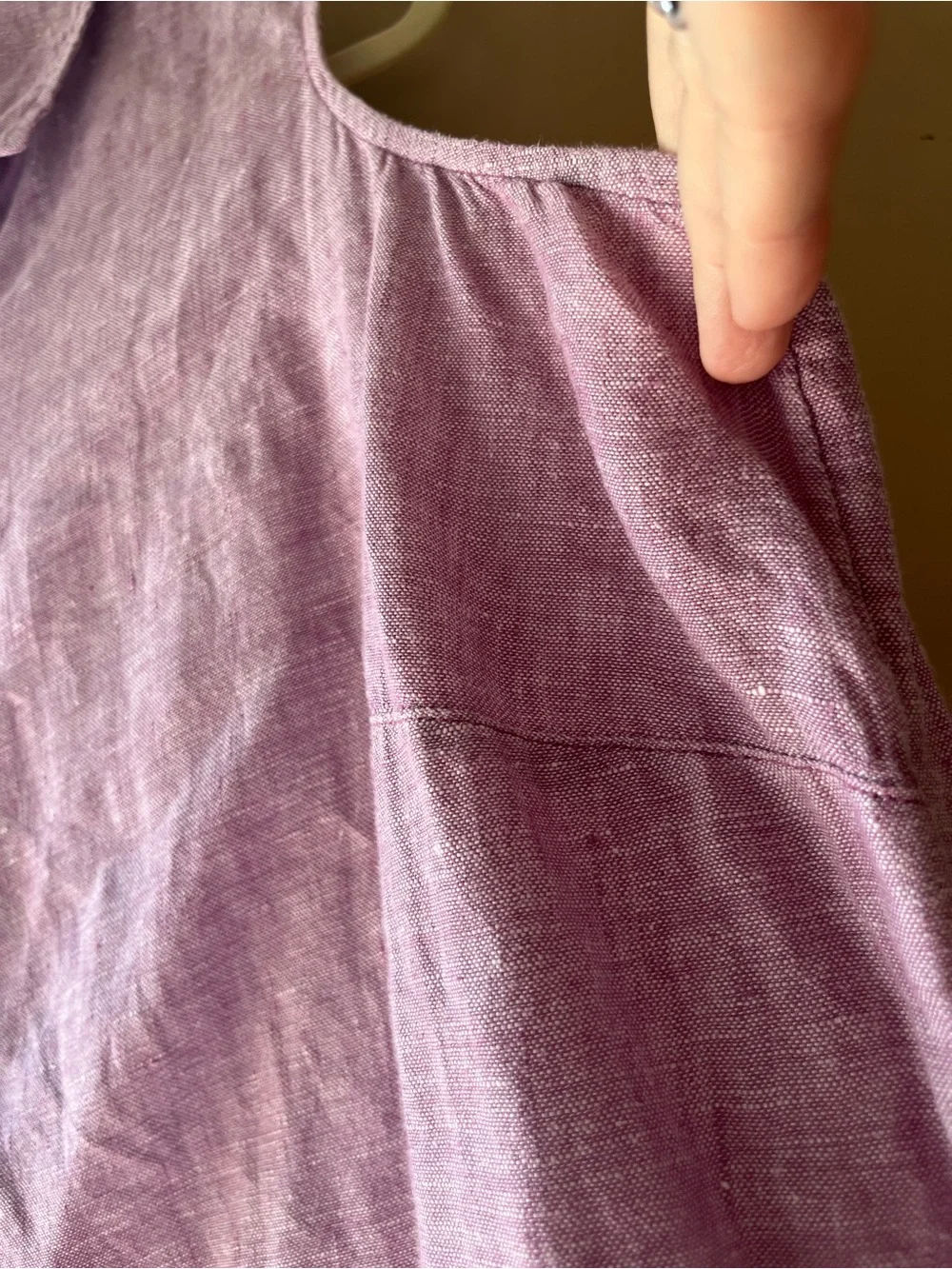 Tahari Sleeveless Linen Shift Dress in Lavender - Picture 3 of 9
